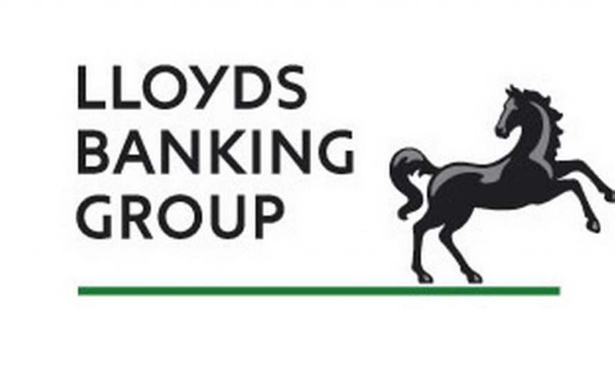 Lloyds Bank: 90% of debit transactions now contactless